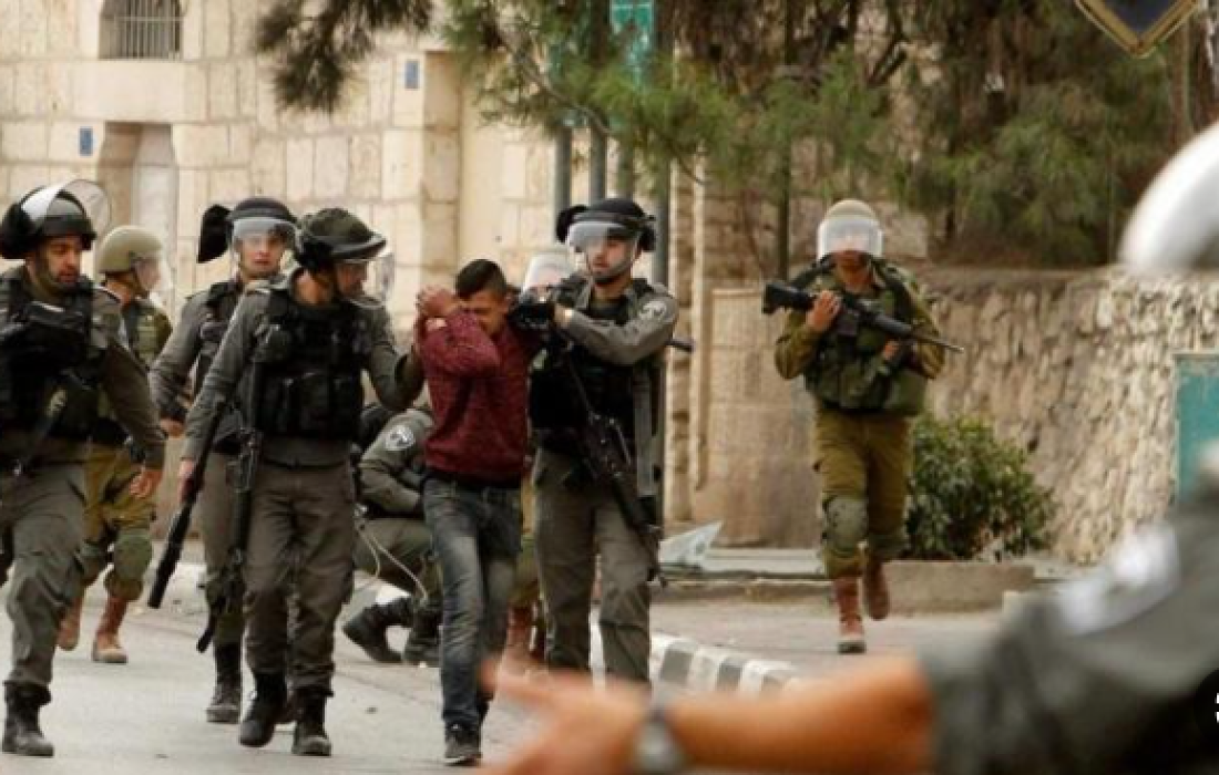 الاحتلال الصهيوني يشن حملة اعتقالات واسعة في مناطق مختلفة من الضفة الغربية